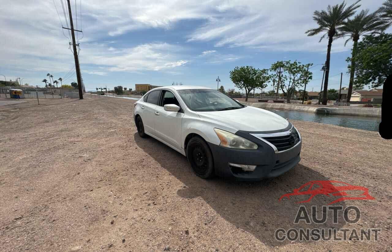 NISSAN ALTIMA 2014 - 1N4AL3AP5EN343847