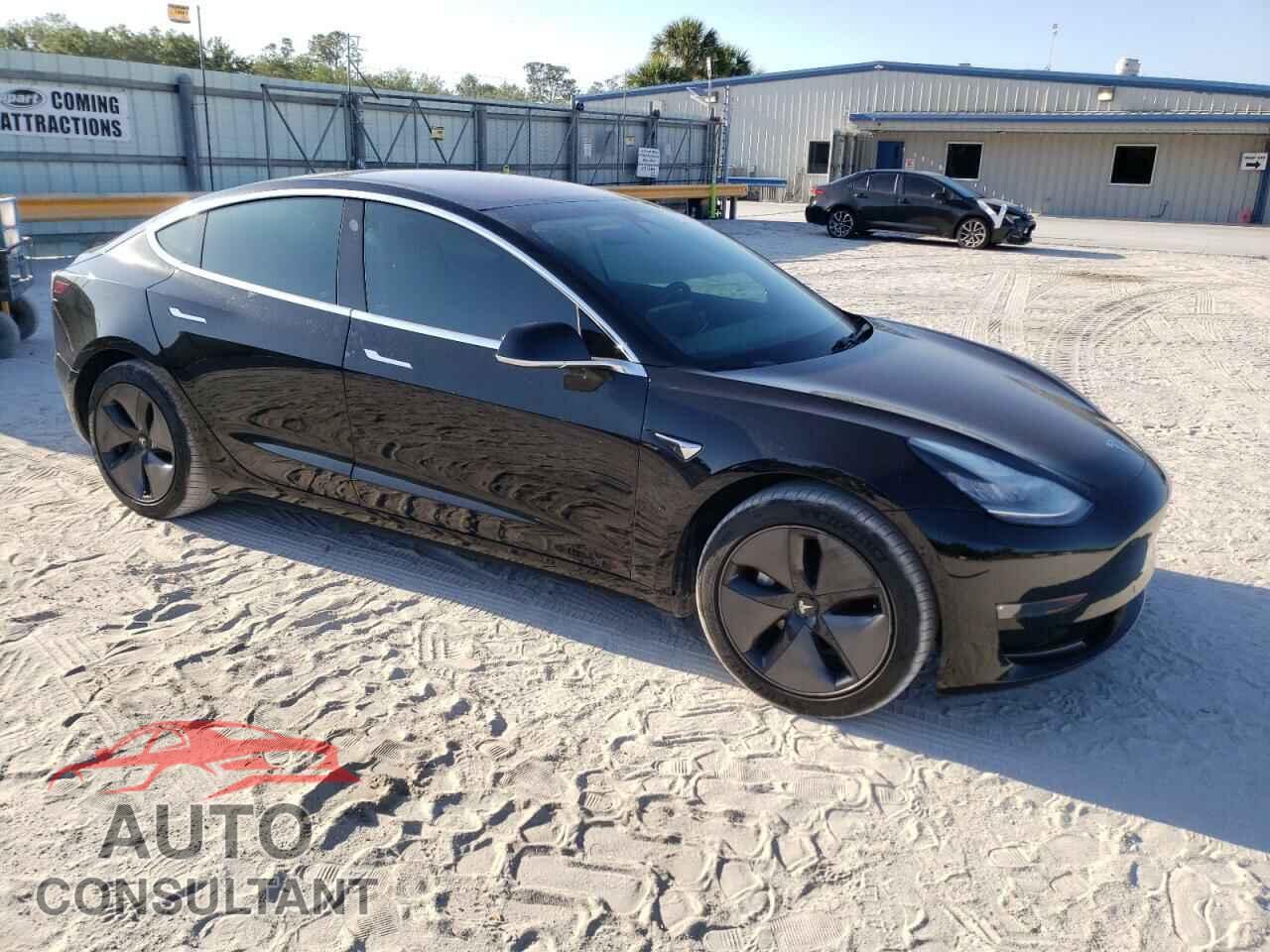 TESLA MODEL 3 2018 - 5YJ3E1EA7JF095259