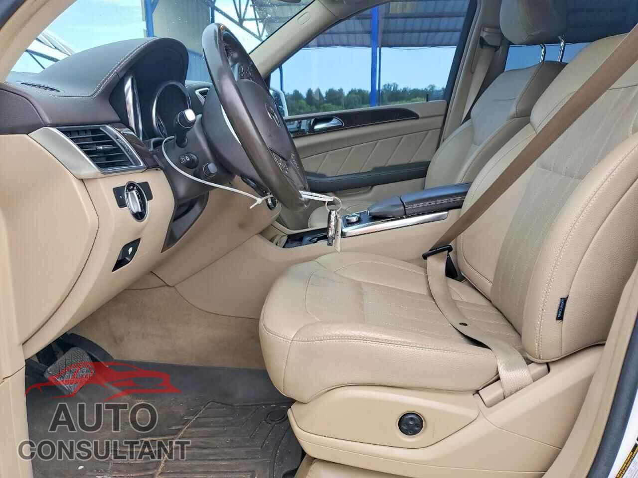 MERCEDES-BENZ GL-CLASS 2015 - 4JGDF2EEXFA453542