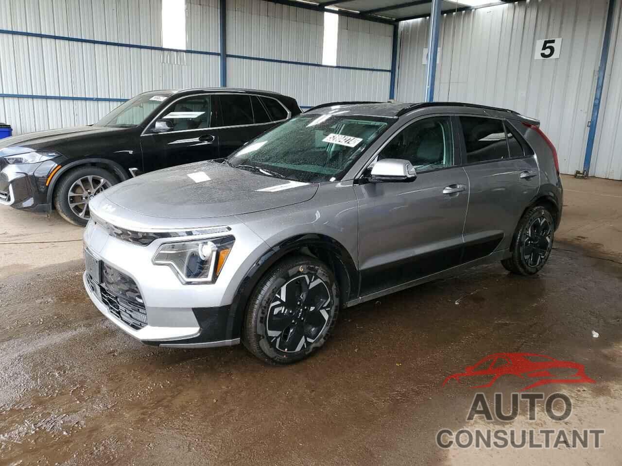 KIA NIRO WIND 2024 - KNDCR3L11R5101928