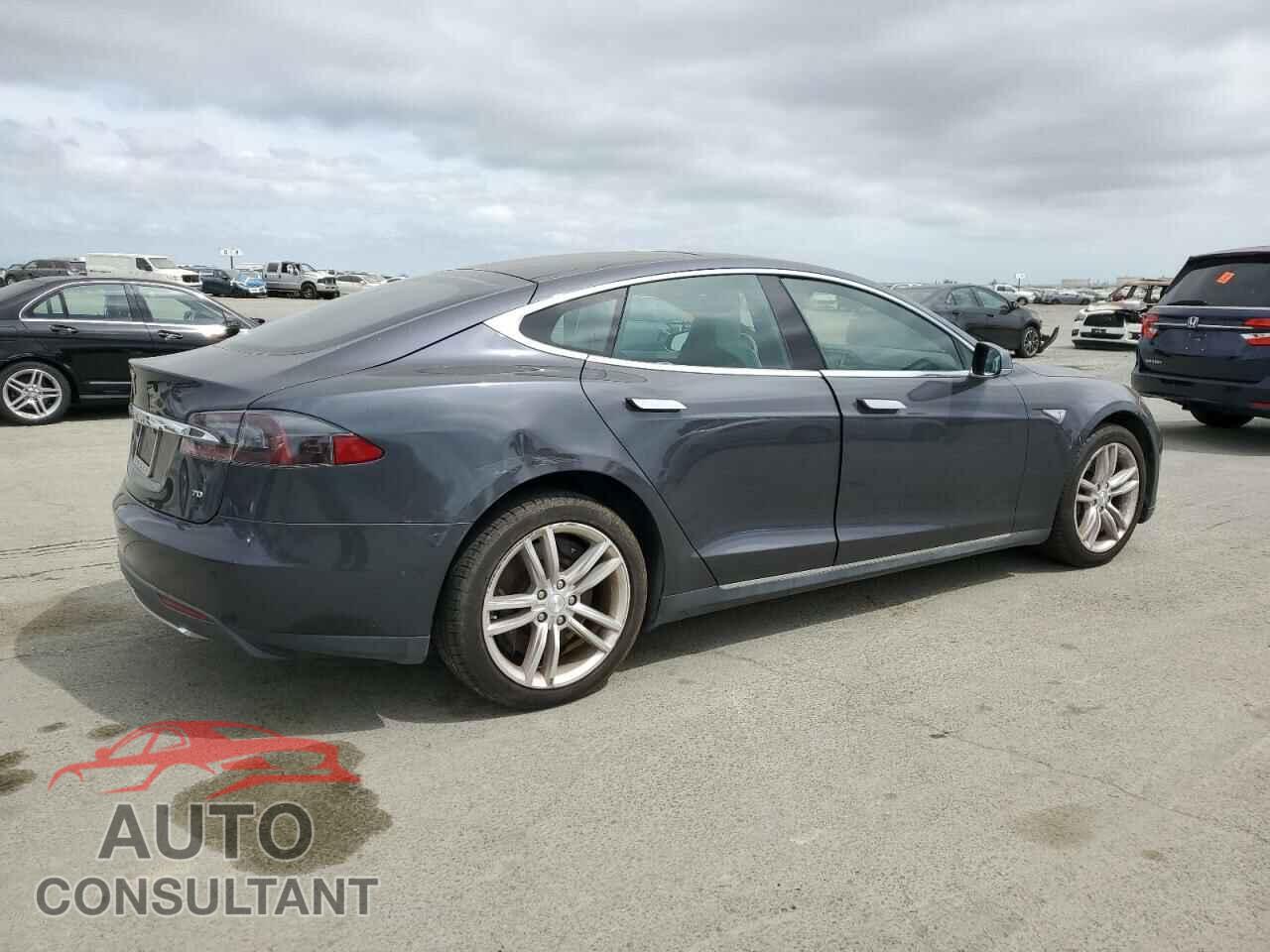 TESLA MODEL S 2015 - 5YJSA1S12FF098654