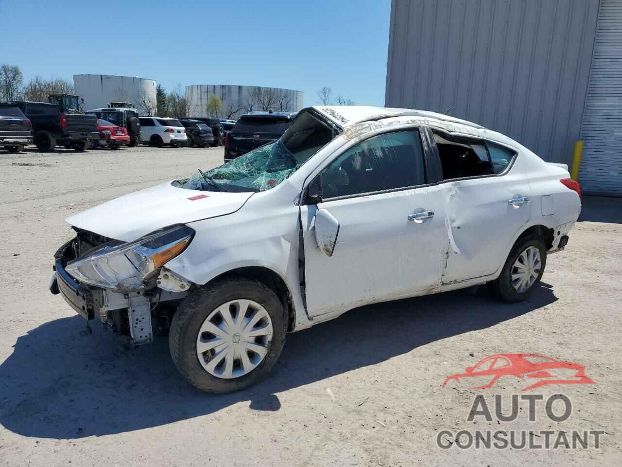 NISSAN VERSA 2019 - 3N1CN7AP4KL881412