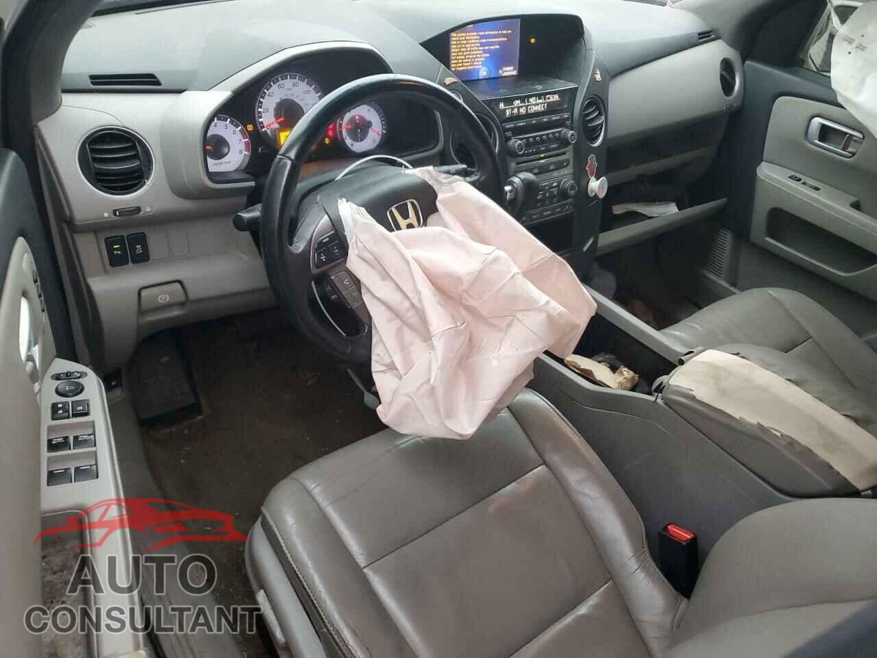 HONDA PILOT 2013 - 5FNYF3H90DB017975