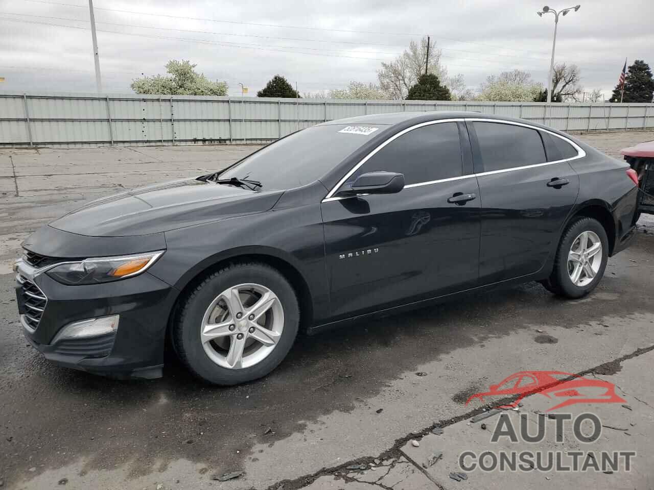 CHEVROLET MALIBU 2019 - 1G1ZC5ST4KF215960