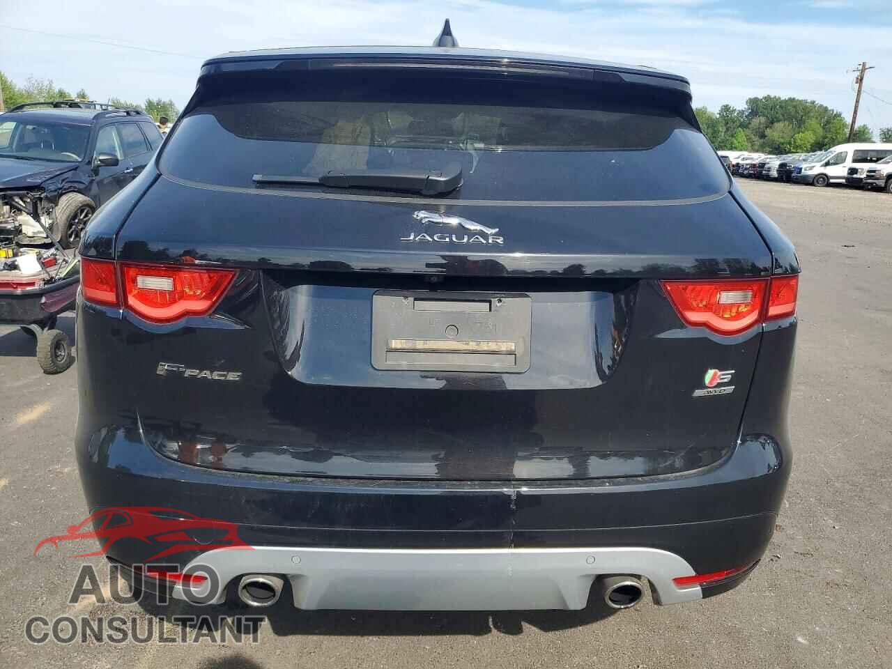 JAGUAR F-PACE 2017 - SADCM2BV5HA077818