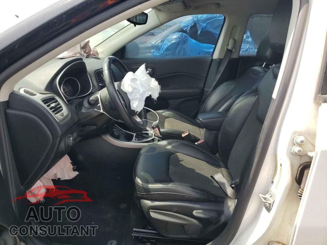JEEP COMPASS 2020 - 3C4NJDBB9LT196567