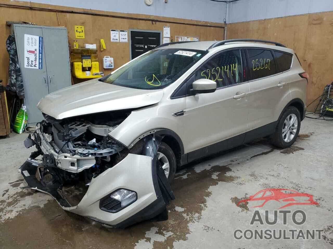 FORD ESCAPE 2018 - 1FMCU9GD2JUC31423