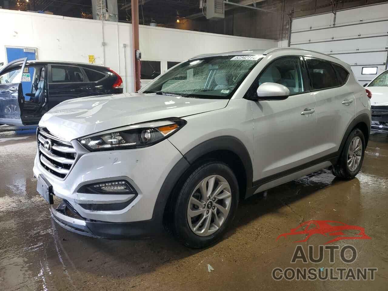 HYUNDAI TUCSON 2018 - KM8J3CA43JU615582