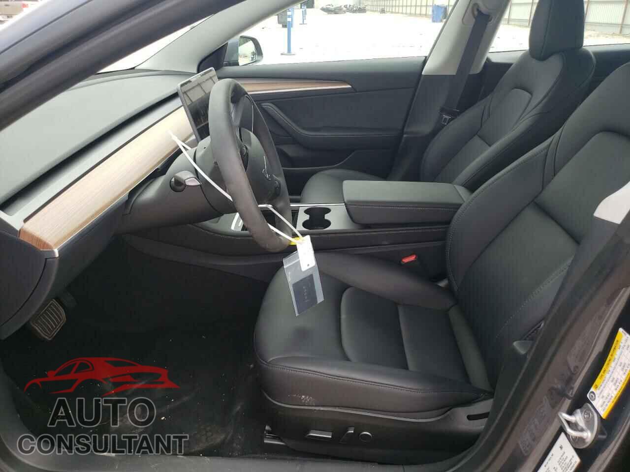 TESLA MODEL 3 2023 - 5YJ3E1EA3PF567563