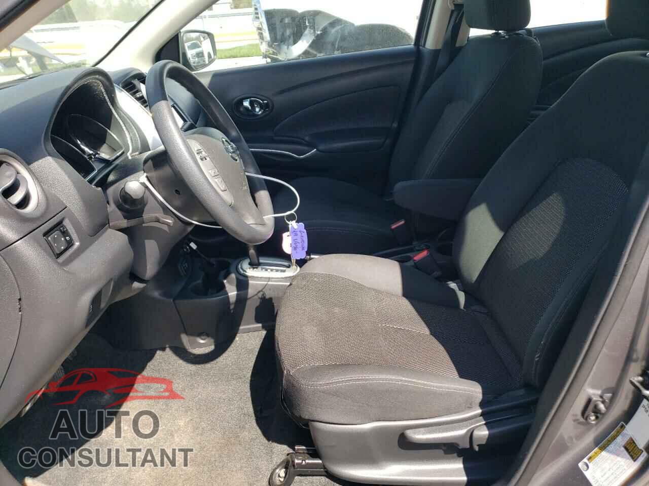 NISSAN VERSA 2019 - 3N1CN7AP3KL848949