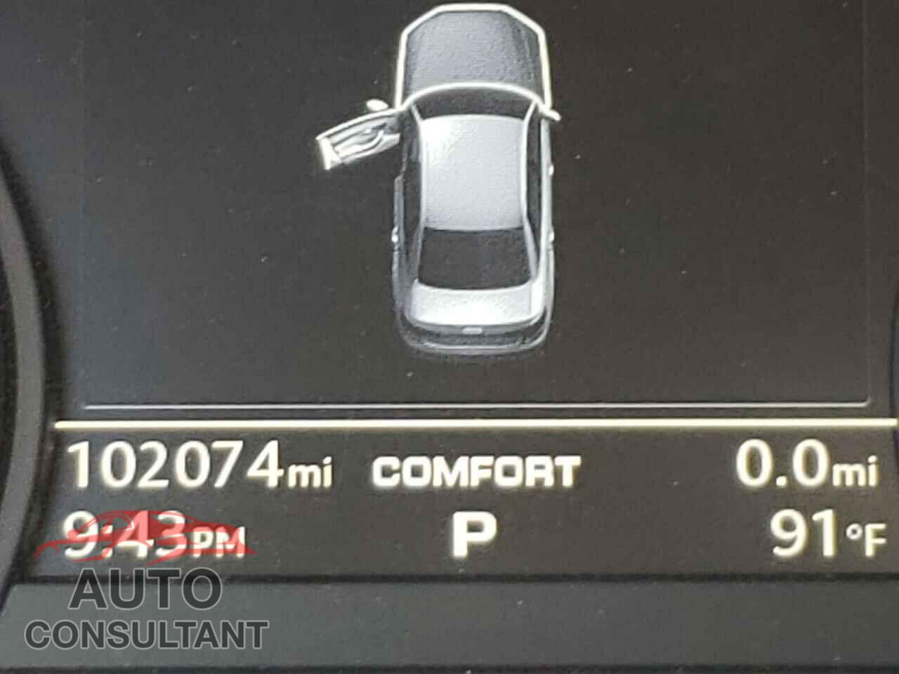 AUDI A4 2017 - WAUGNAF40HN057424