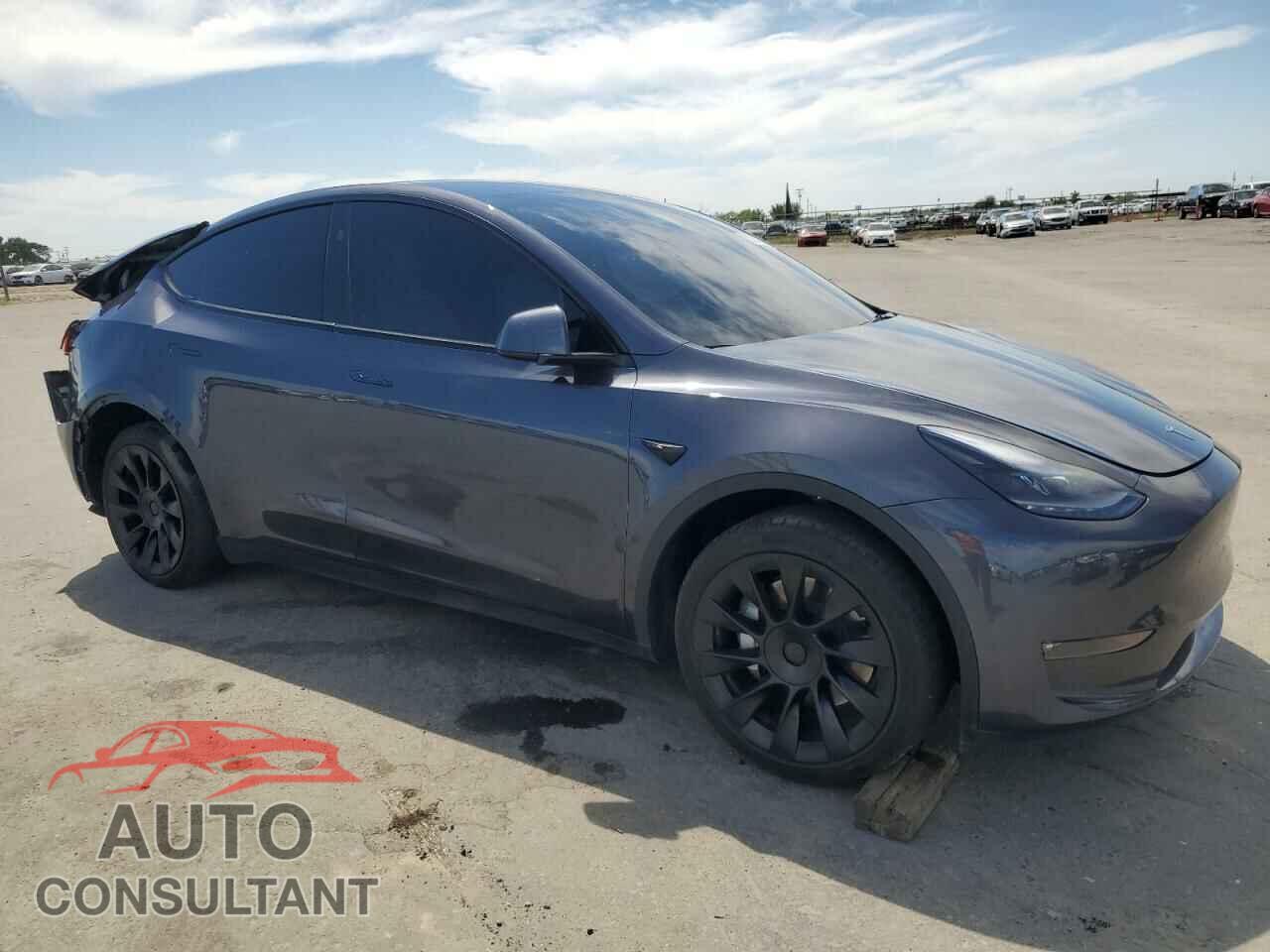 TESLA MODEL Y 2023 - 7SAYGDEE3PF910413