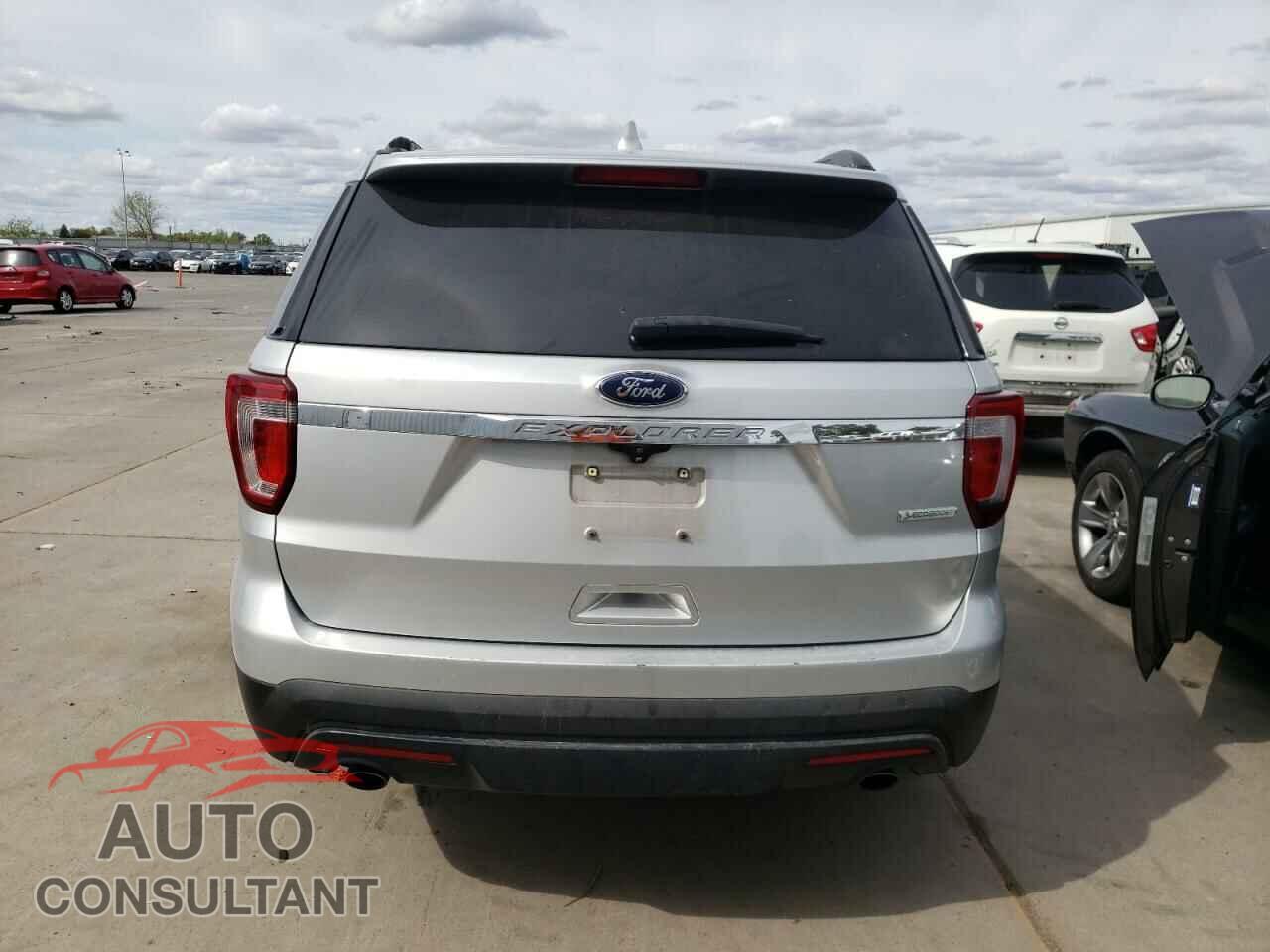 FORD EXPLORER 2017 - 1FM5K7BH8HGE29655