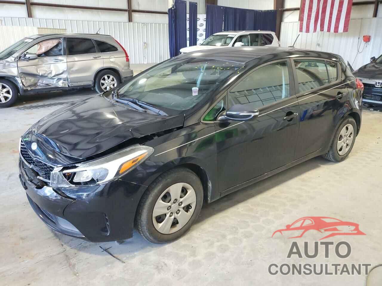 KIA FORTE 2017 - KNAFK5A89H5700195