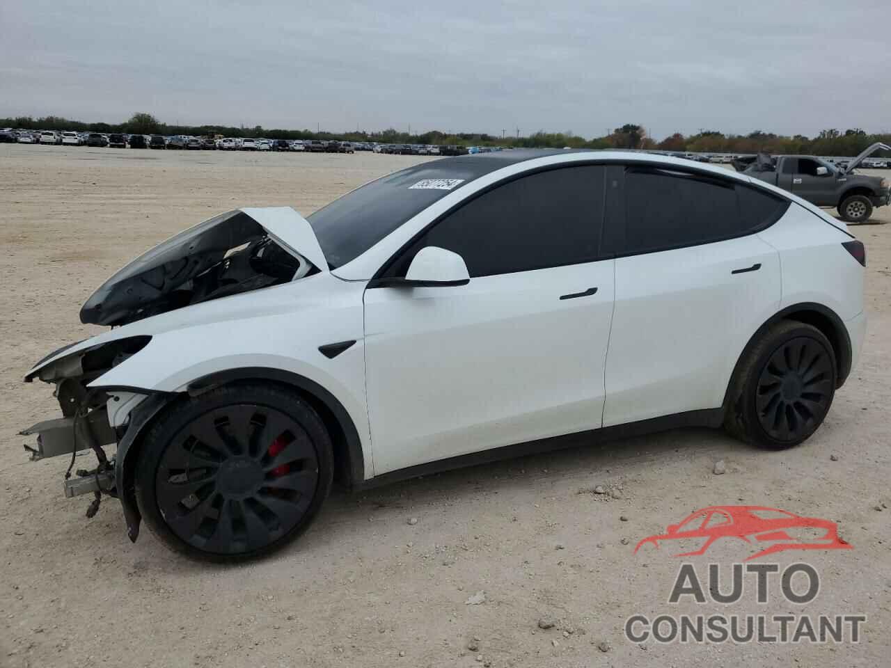 TESLA MODEL Y 2021 - 5YJYGDEF0MF267326