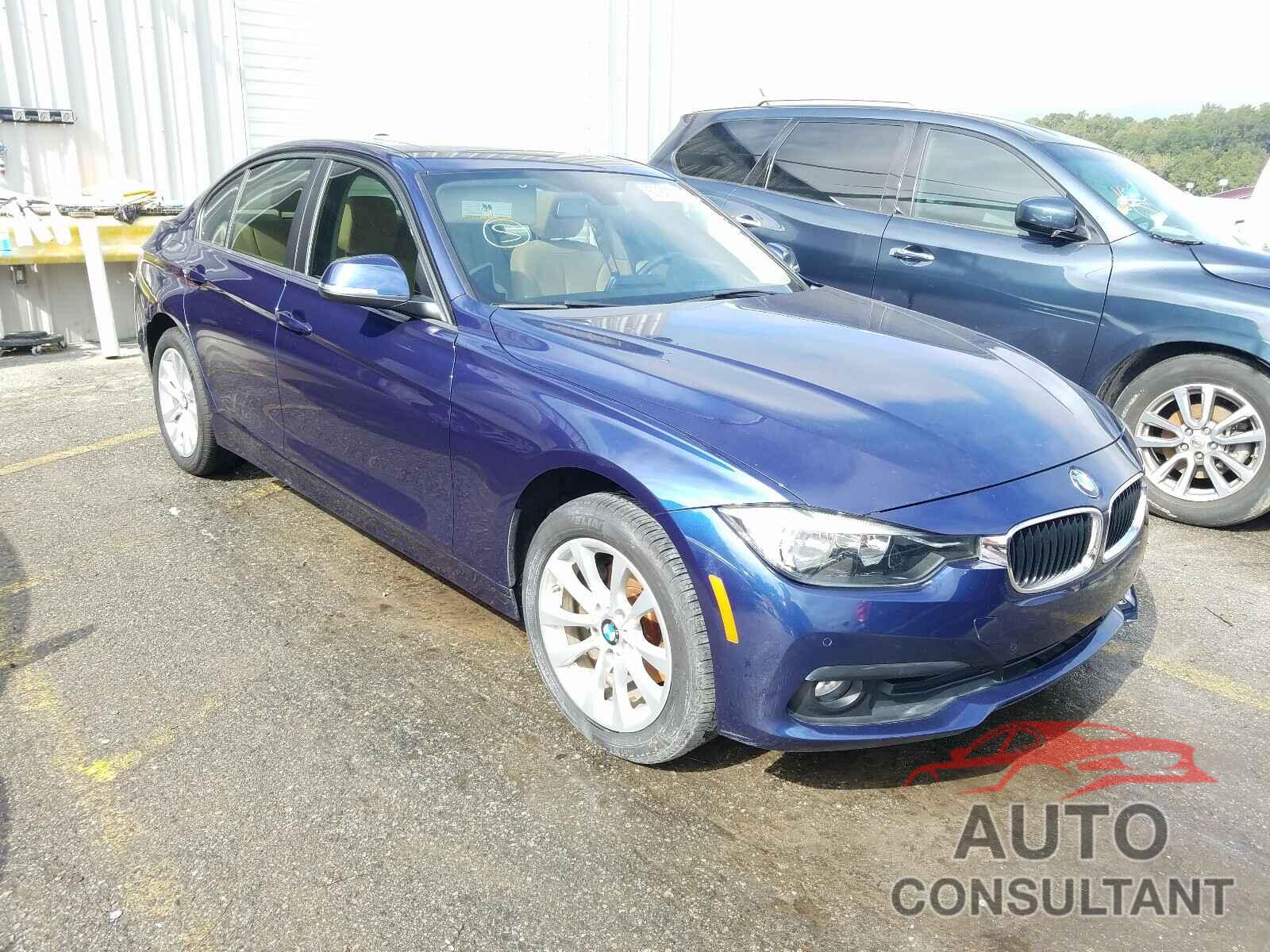 BMW 3 SERIES 2016 - WBA8E1G50GNT38438