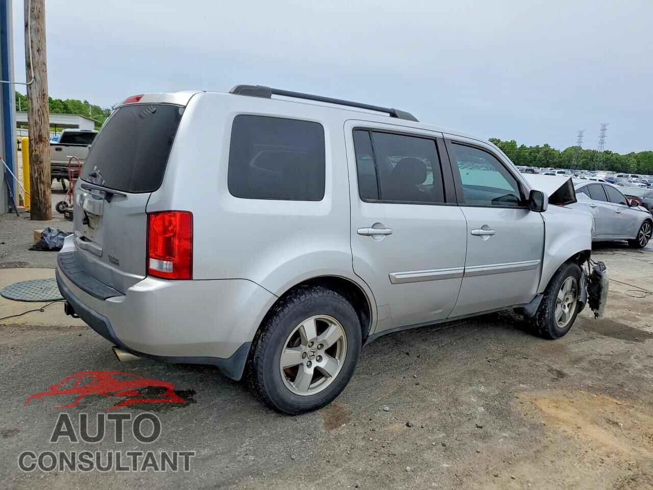 HONDA PILOT 2011 - 5FNYF3H4XBB030993