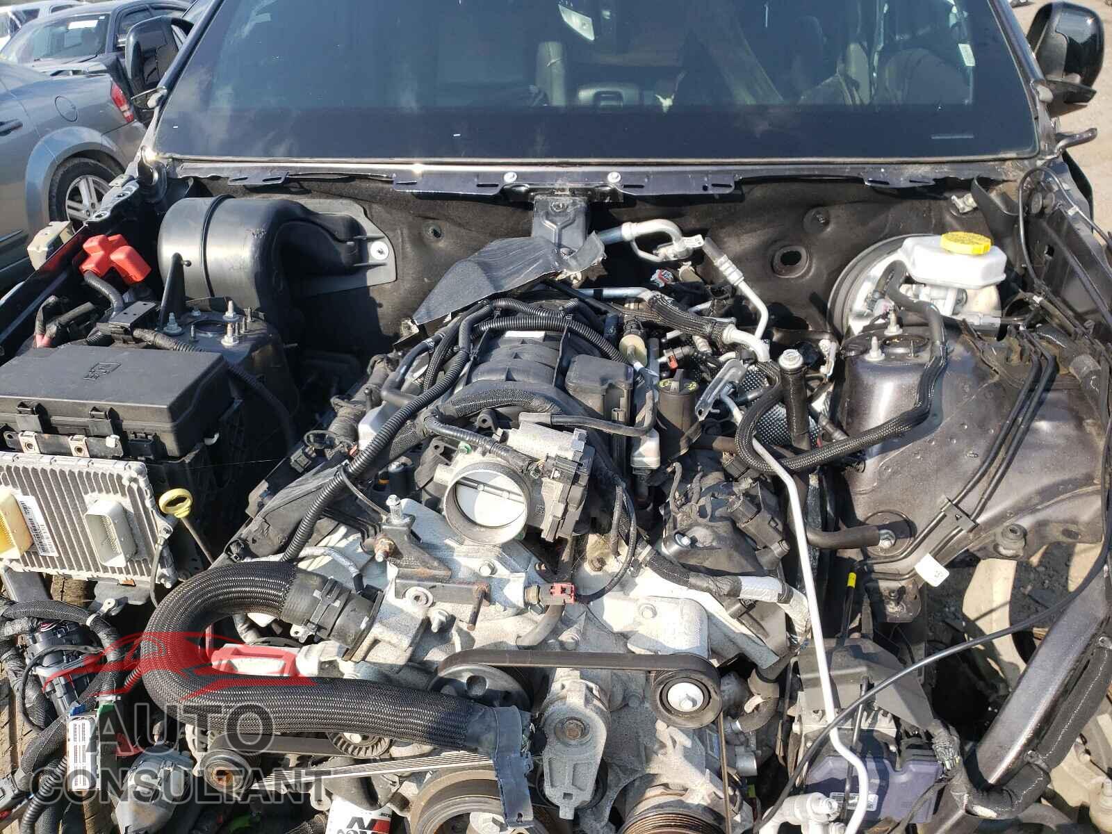 DODGE DURANGO 2018 - 1C4SDJCT6JC345428