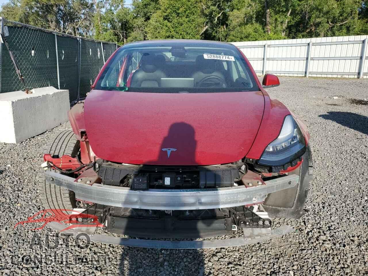 TESLA MODEL 3 2018 - 5YJ3E1EA6JF006197