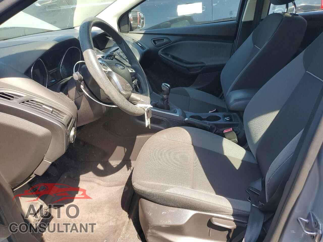 FORD FOCUS 2012 - 1FAHP3K2XCL193121