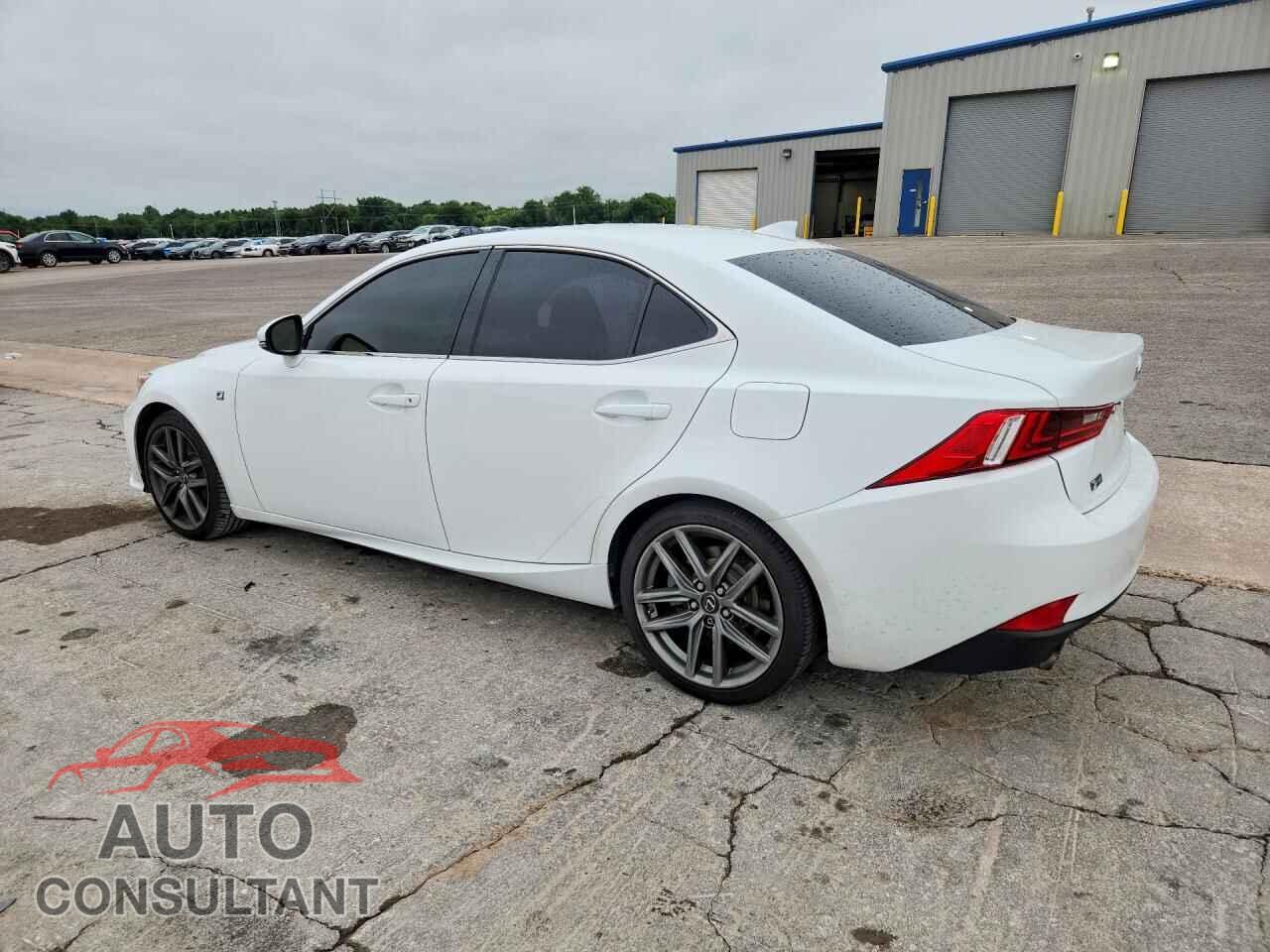 LEXUS IS 2016 - JTHBE1D23G5024073
