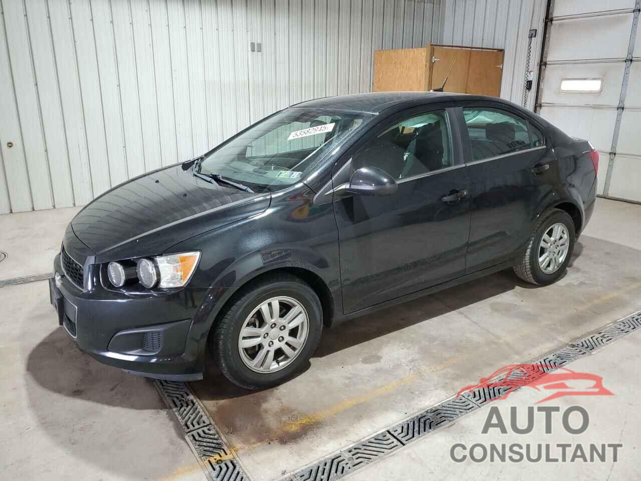 CHEVROLET SONIC 2013 - 1G1JD5SG0D4142615