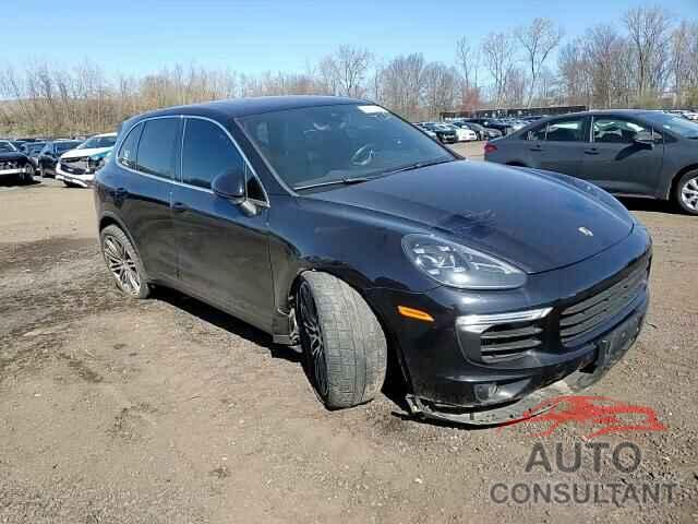 PORSCHE CAYENNE 2016 - WP1AB2A26GLA95360
