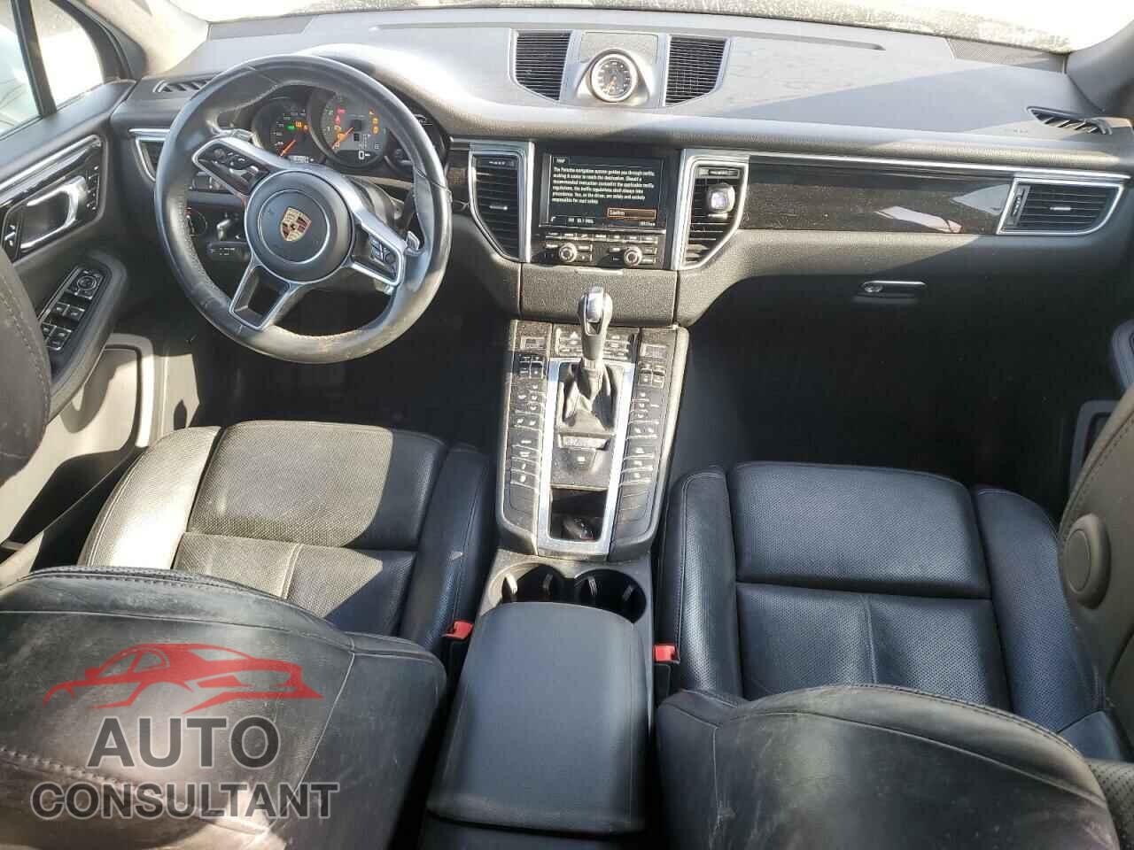 PORSCHE MACAN 2016 - WP1AB2A52GLB55645