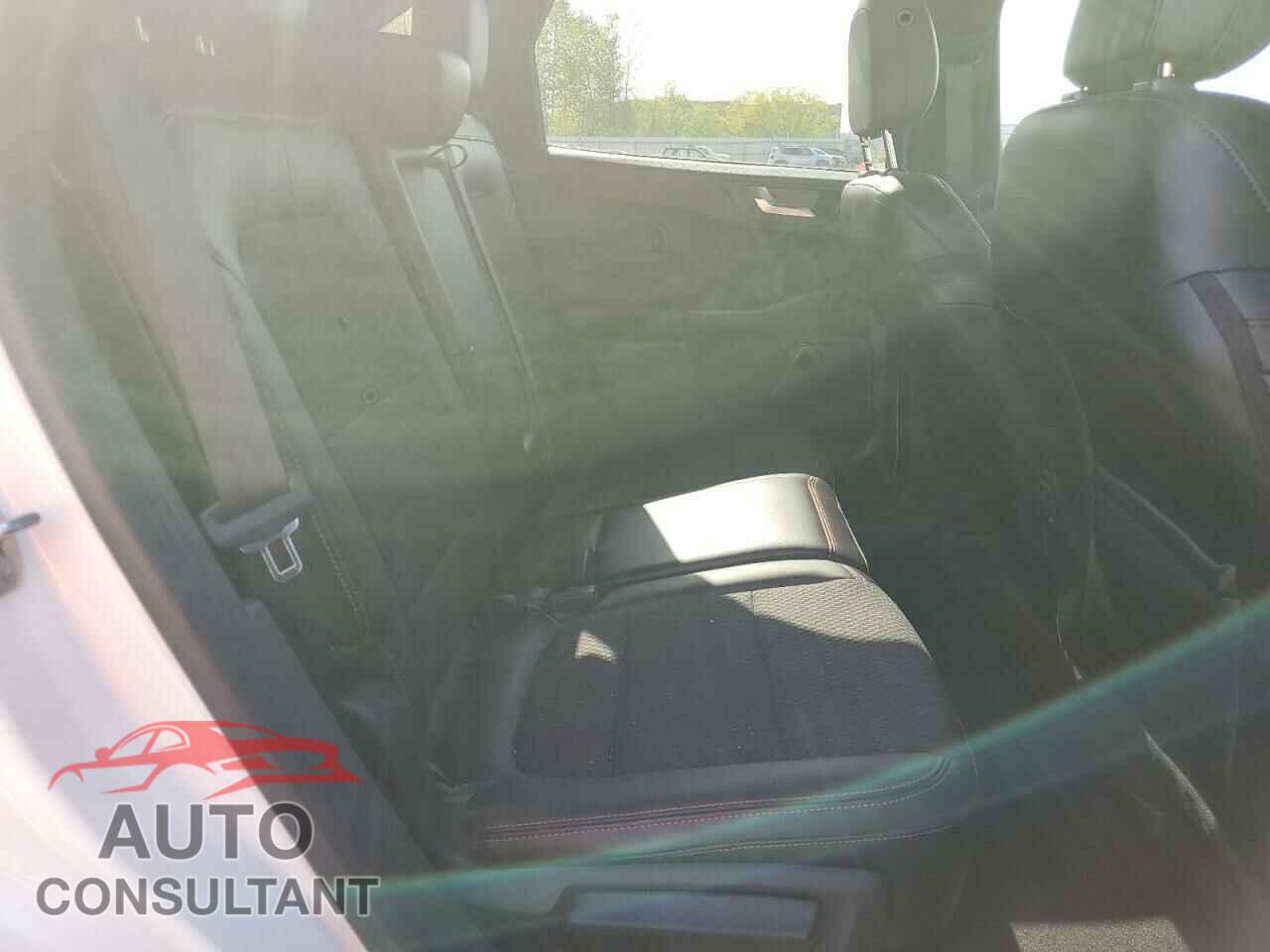 FORD ESCAPE ST 2024 - 1FMCU9MN8RUA38363