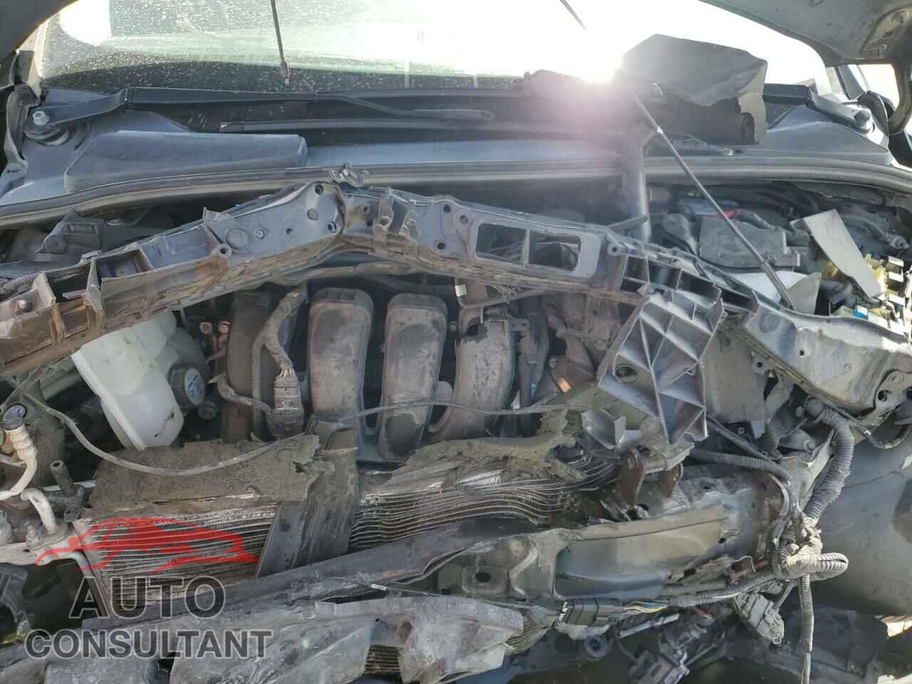 FORD FOCUS 2013 - 1FADP3N26DL269977