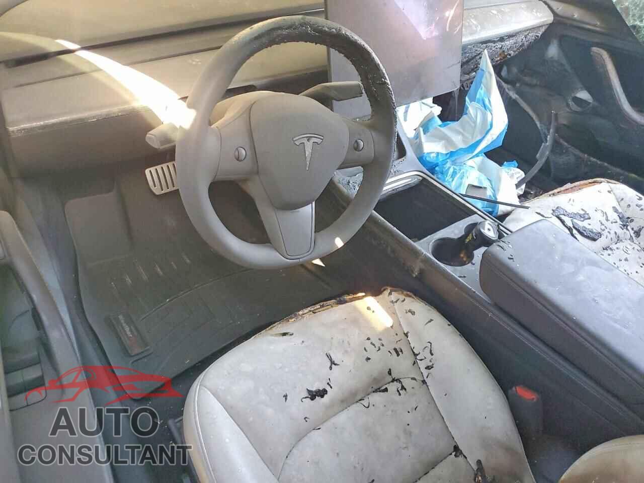 TESLA MODEL 3 2021 - 5YJ3E1EC8MF078766