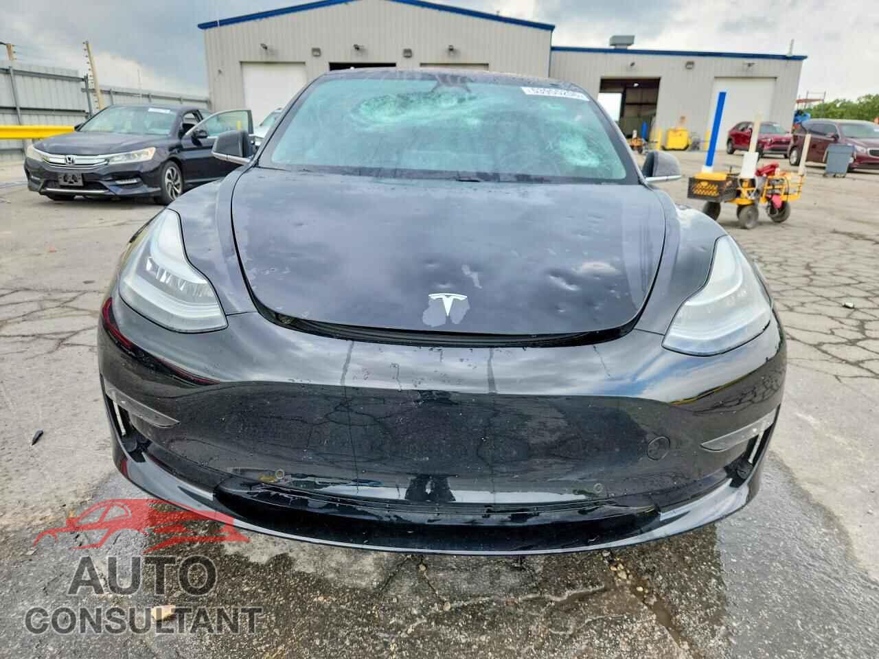 TESLA MODEL 3 2018 - 5YJ3E1EA7JF005835