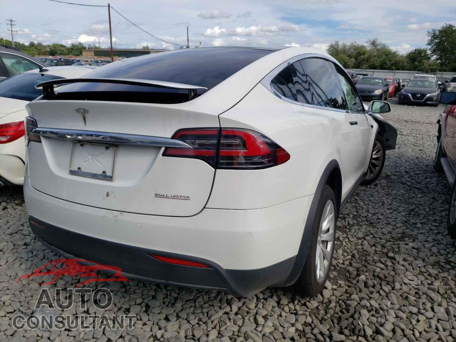TESLA MODEL X 2020 - 5YJXCDE20LF301753