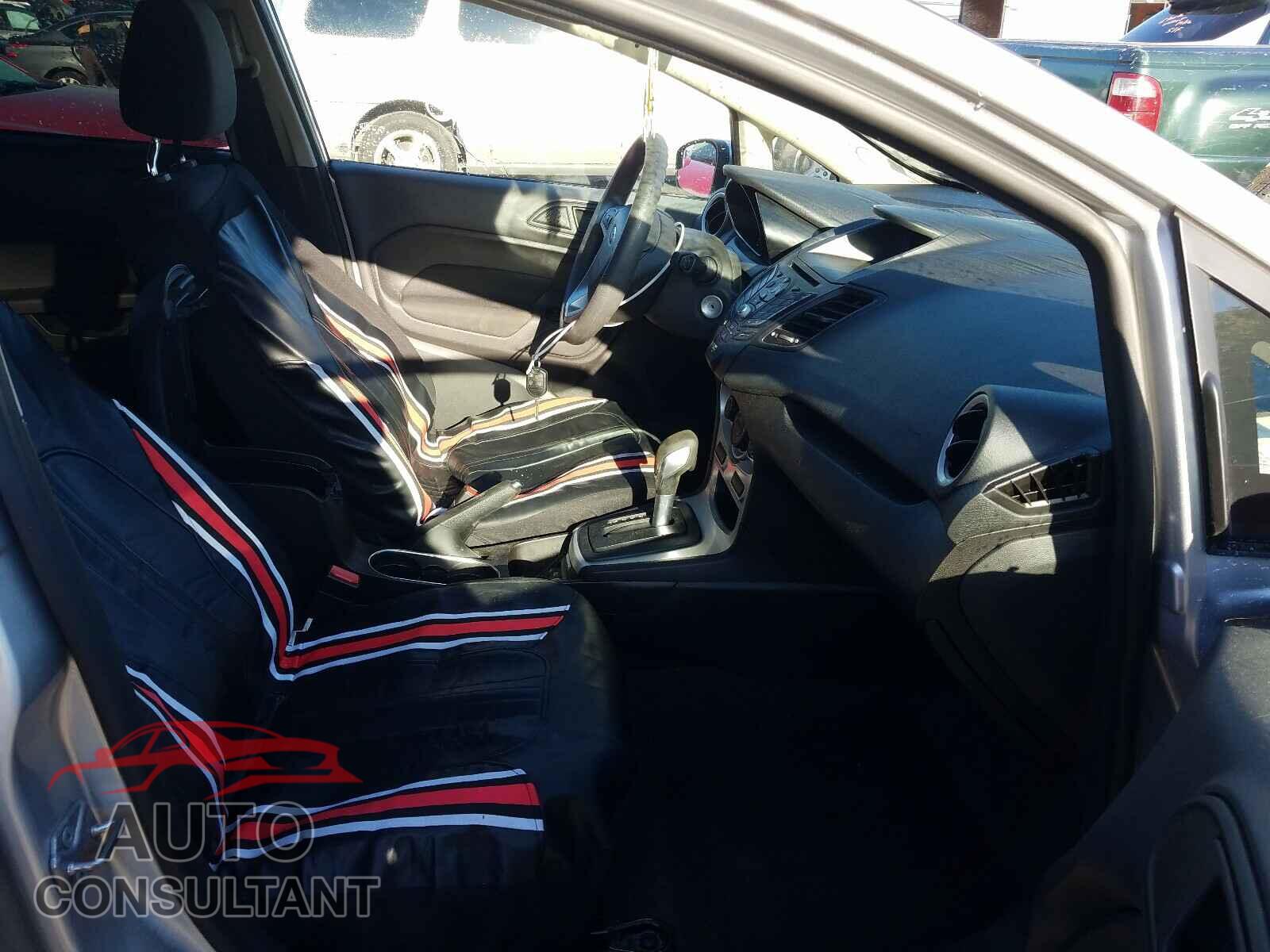 FORD FIESTA 2017 - 3FADP4EJ5HM128738