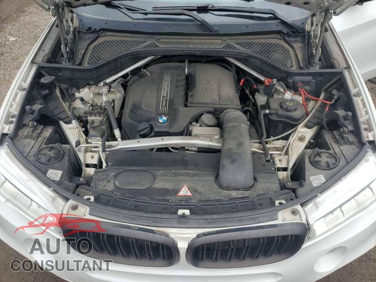 BMW X5 2015 - 5UXKR0C55F0P14686