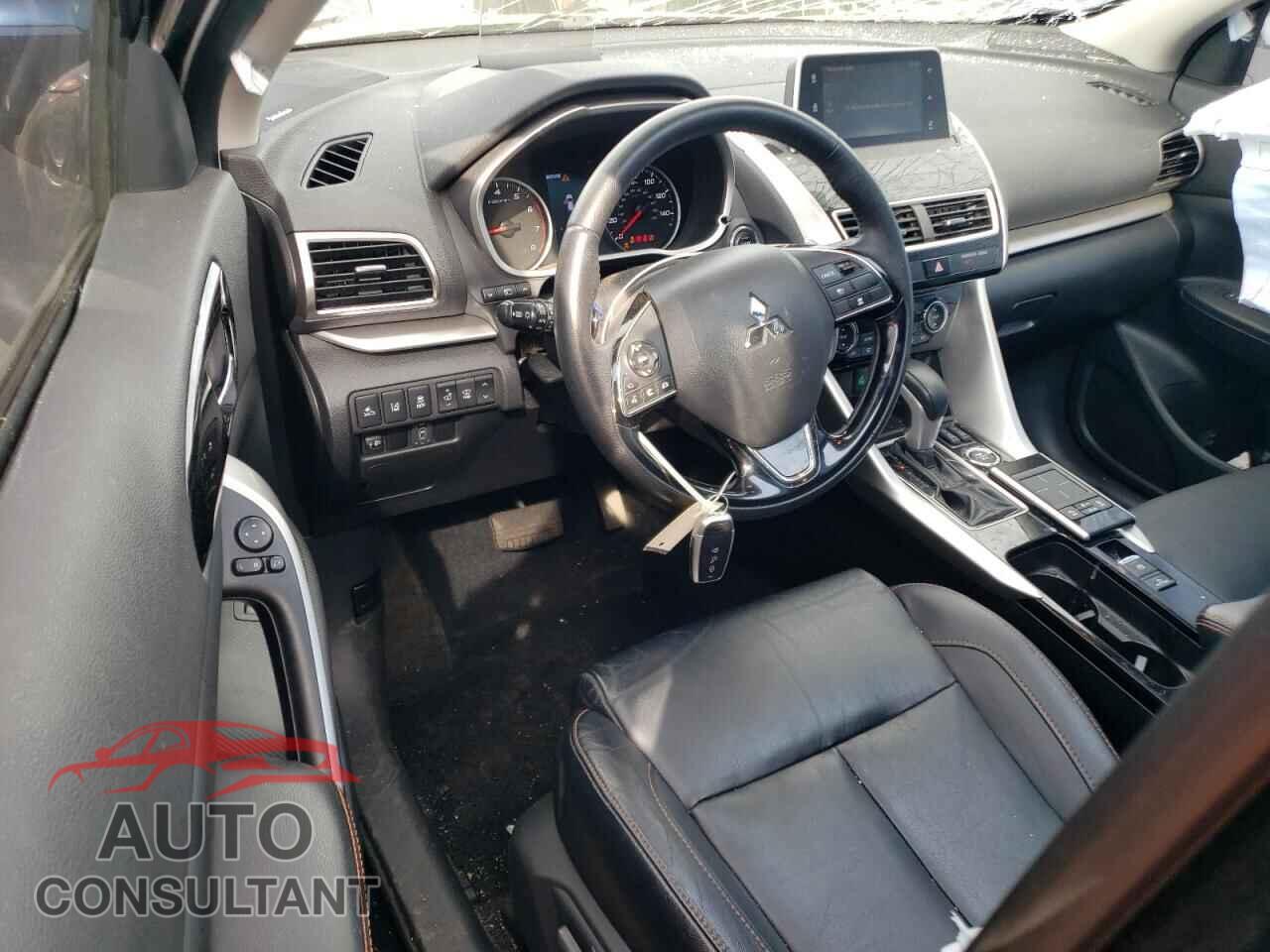 MITSUBISHI ECLIPSE 2018 - JA4AT5AA8JZ042276