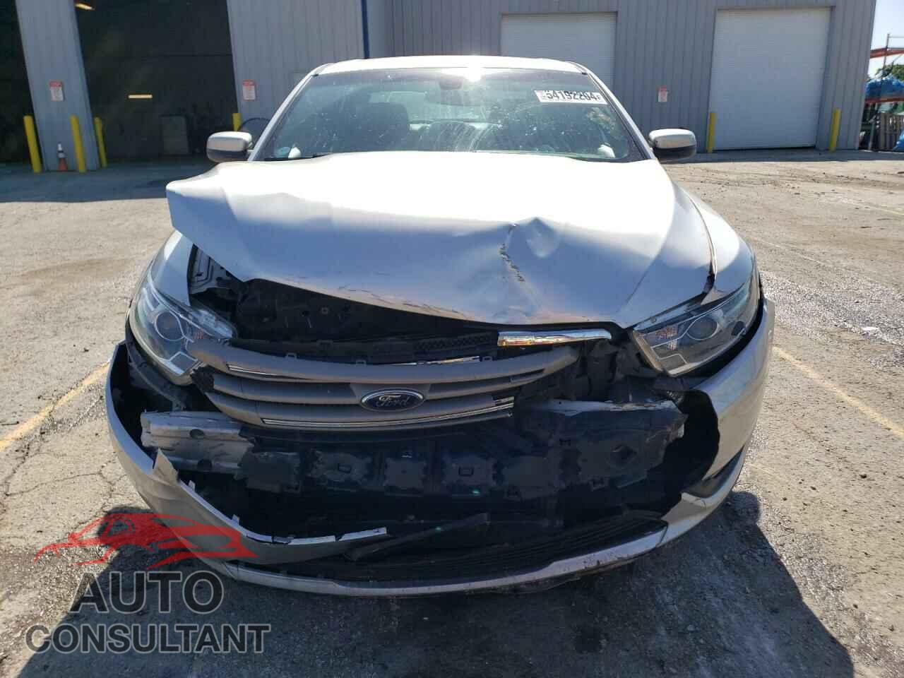 FORD TAURUS 2016 - 1FAHP2E82GG141524