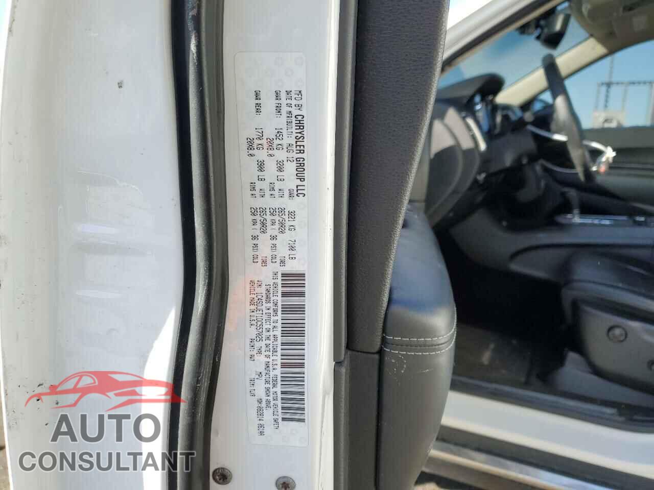 DODGE DURANGO 2013 - 1C4SDJET1DC557025