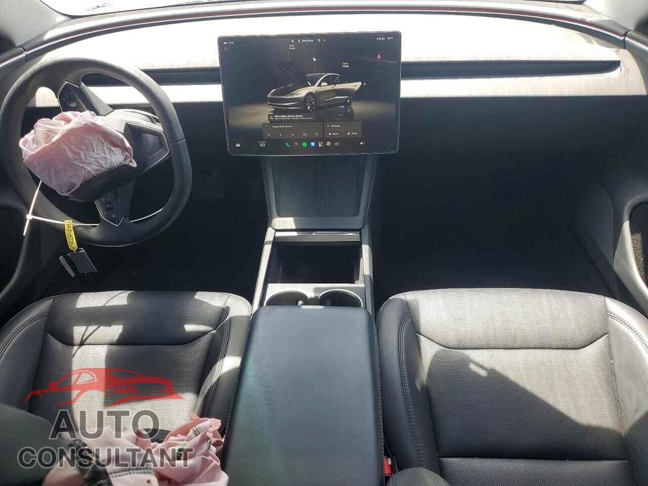 TESLA MODEL 3 2024 - 5YJ3E1EA9RF869491