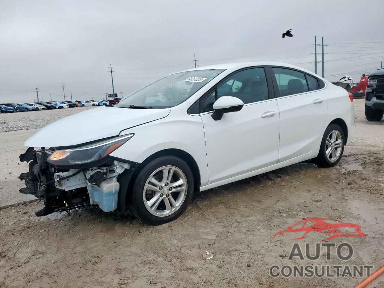 CHEVROLET CRUZE 2017 - 1G1BE5SM8H7203575