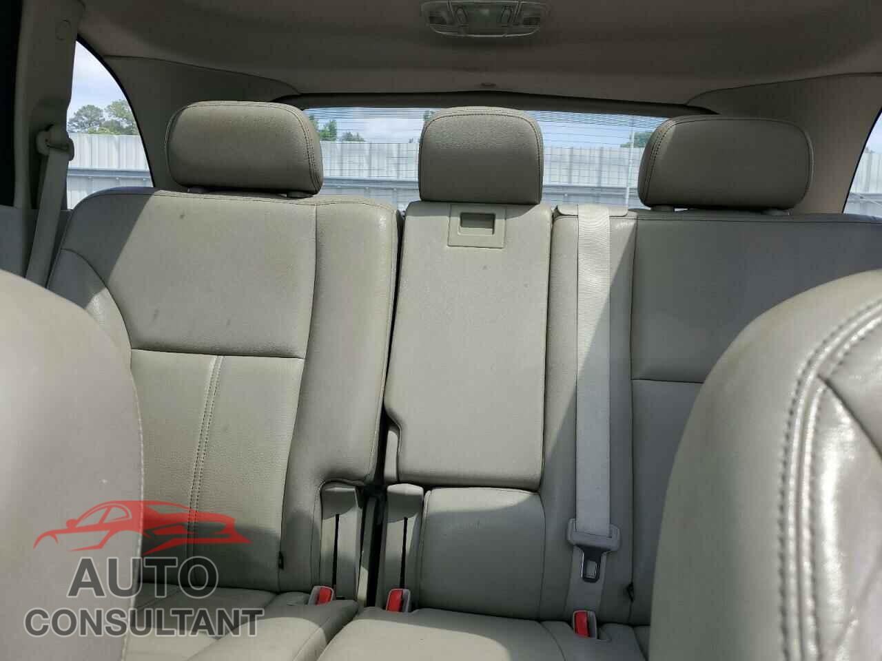 FORD EDGE 2010 - 2FMDK3JC6ABB56383