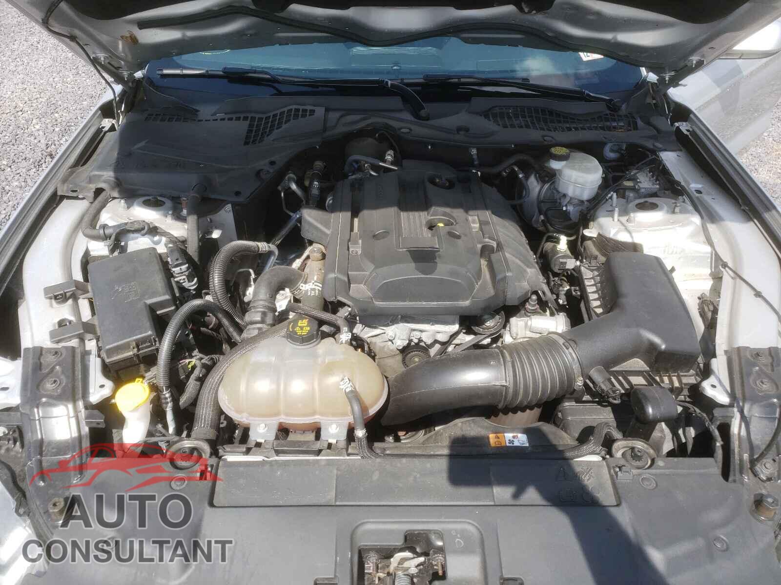 FORD MUSTANG 2018 - 1FA6P8TH3J5118768