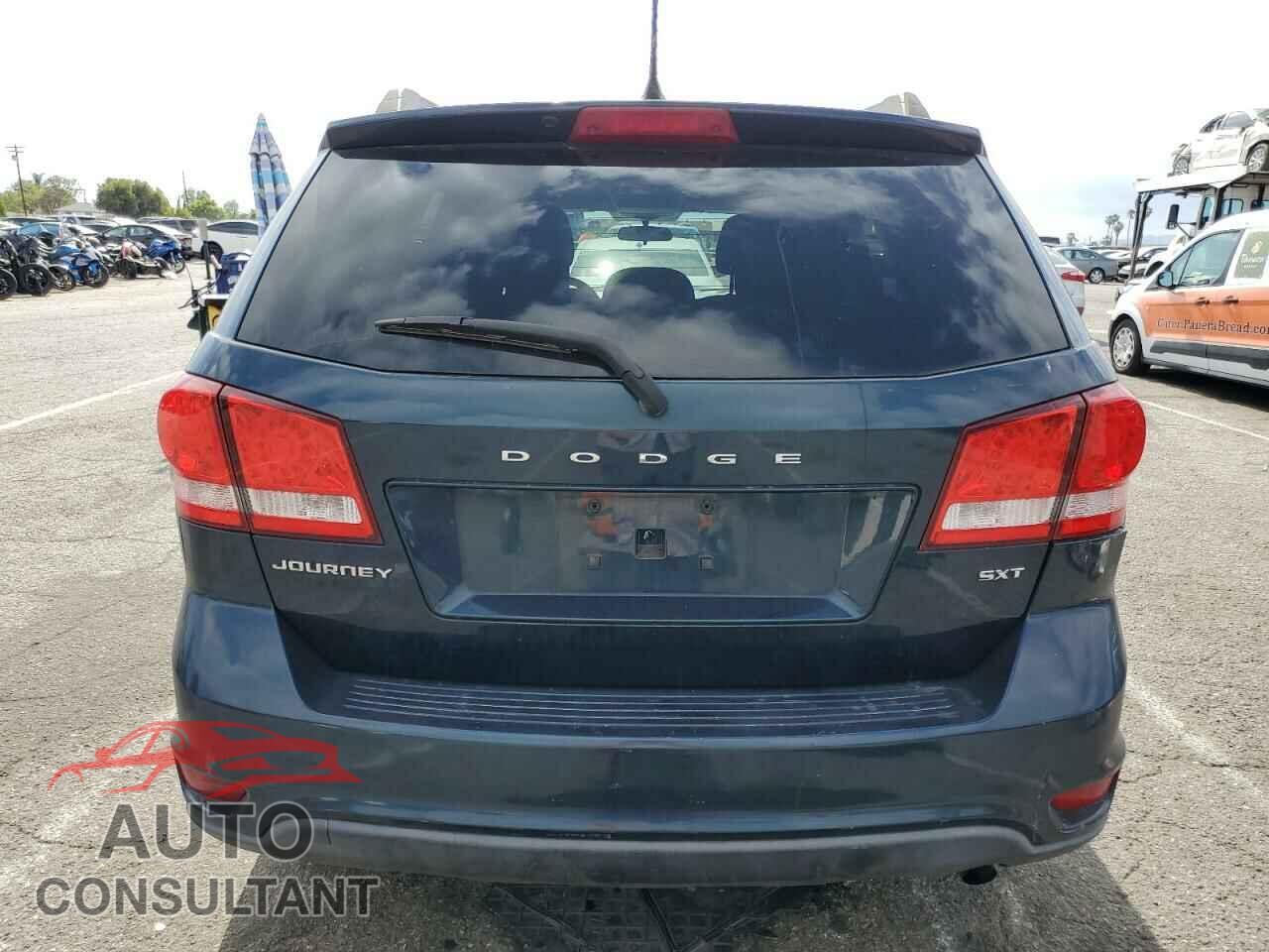 DODGE JOURNEY 2013 - 3C4PDCBB8DT699681