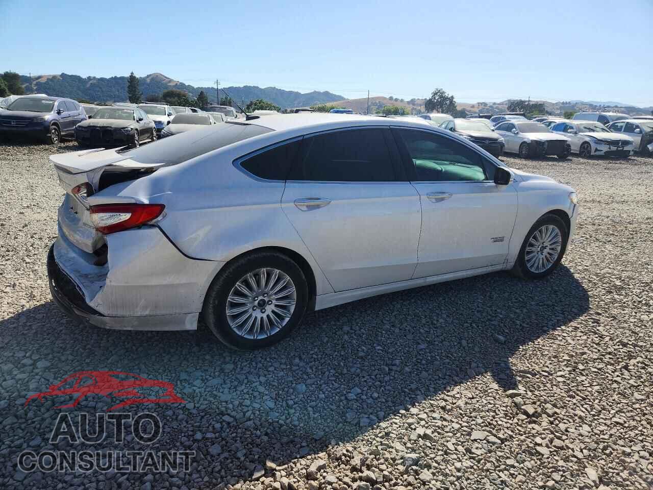 FORD FUSION 2014 - 3FA6P0SU3ER170016