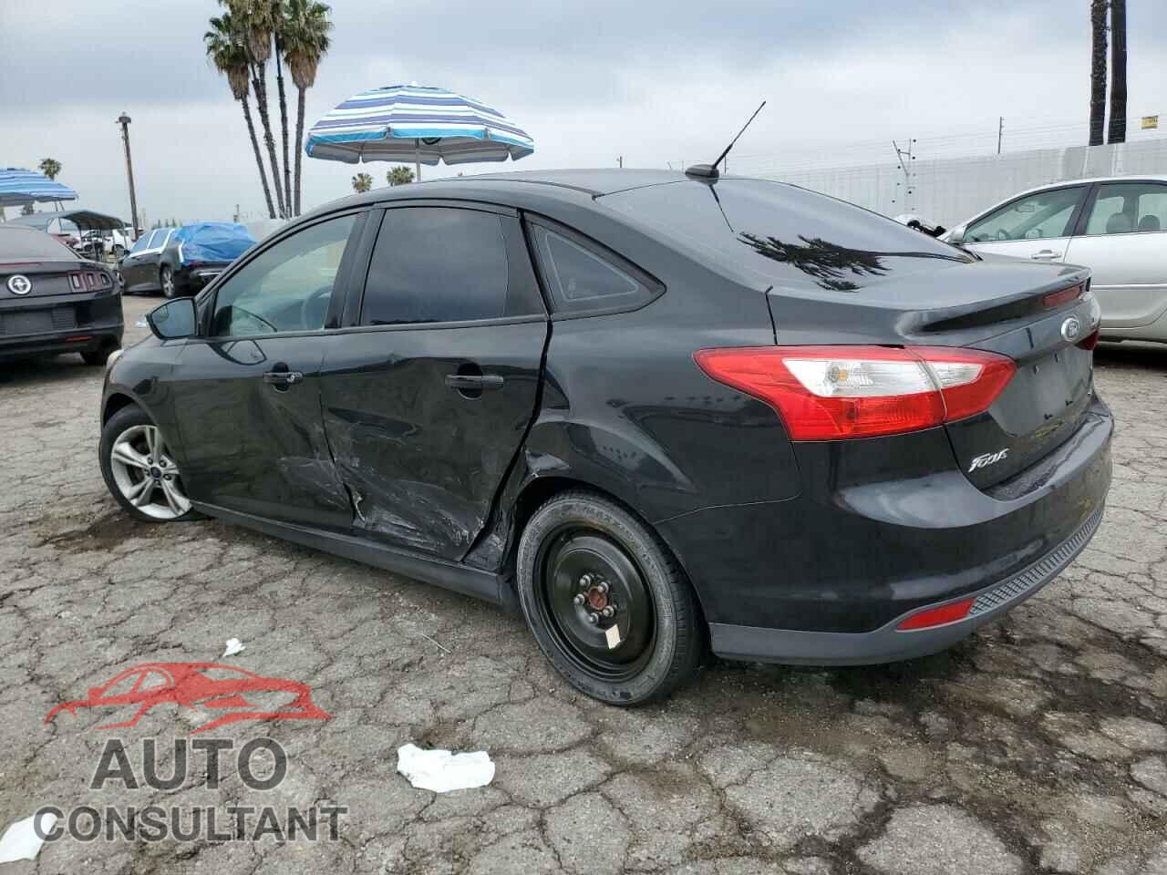 FORD FOCUS 2014 - 1FADP3F22EL453555