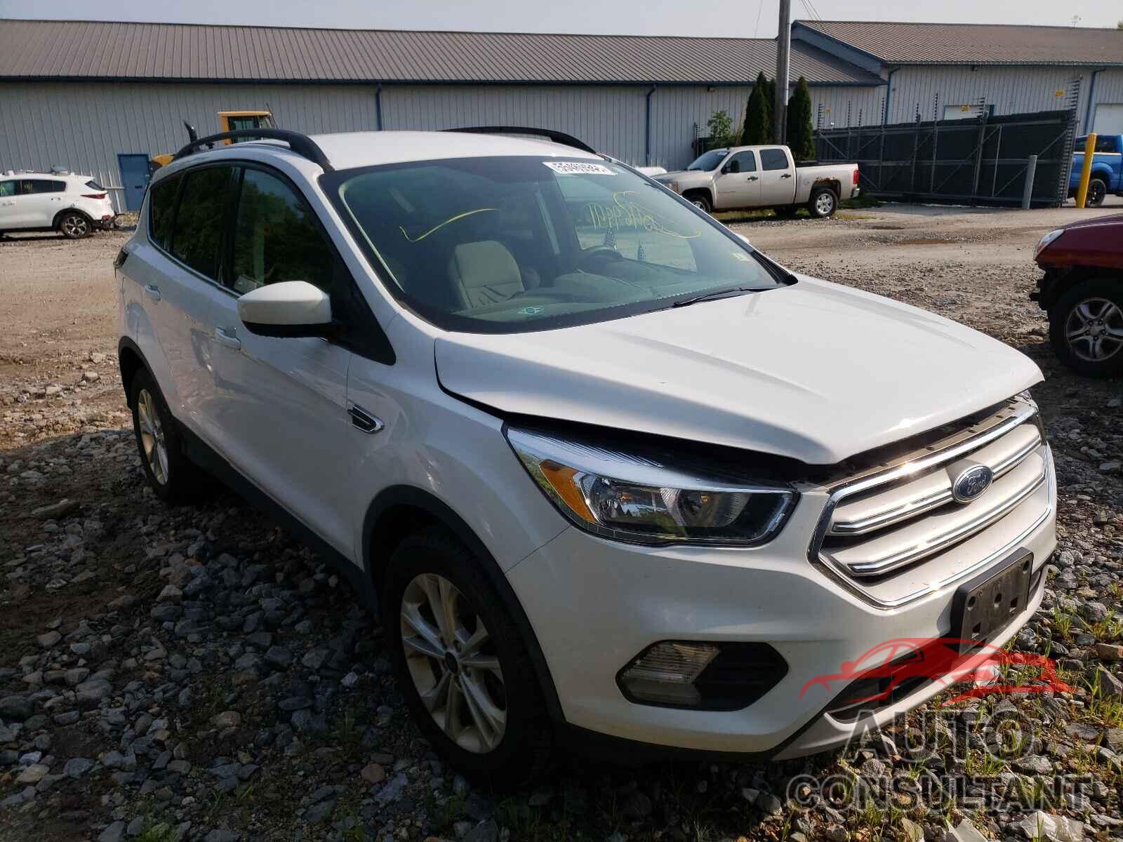 FORD ESCAPE 2018 - 1FMCU9GD6JUD37986