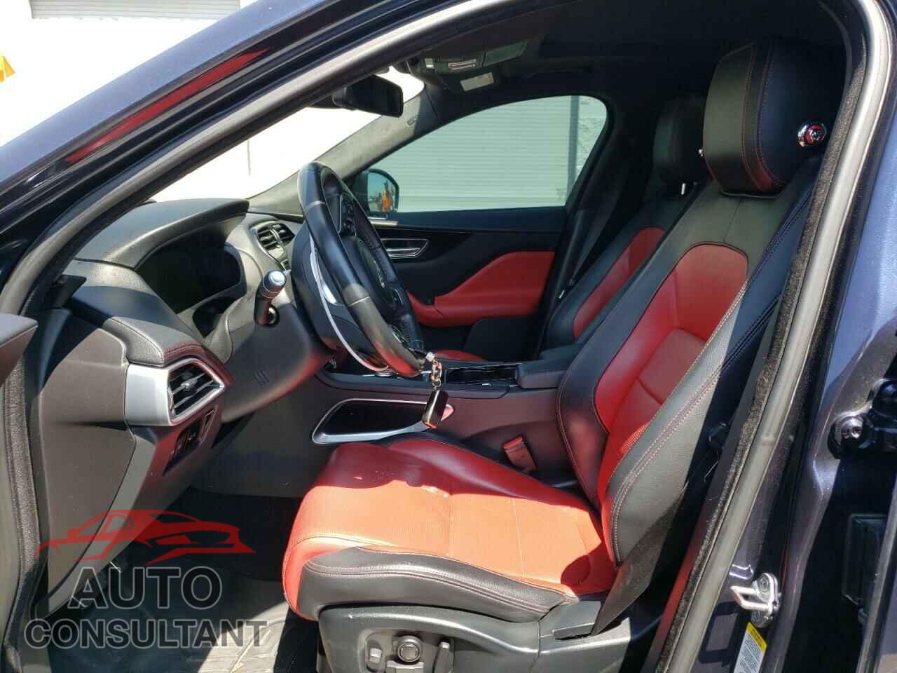 JAGUAR F-PACE 2017 - SADCL2BV7HA090024