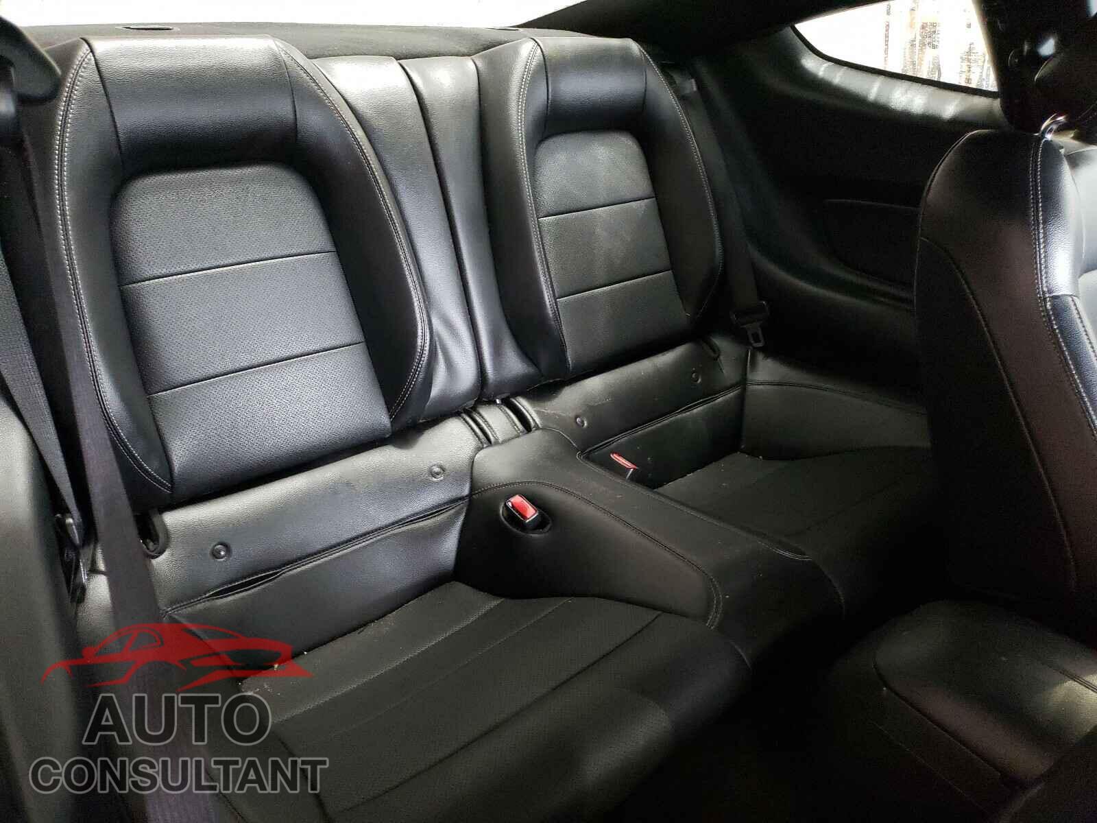 FORD MUSTANG 2017 - 1FA6P8TH9H5356795