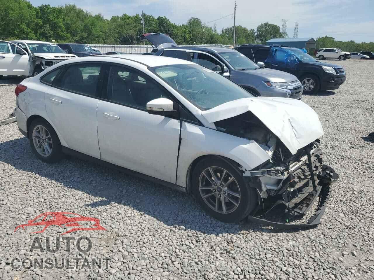 FORD FOCUS 2015 - 1FADP3F26FL376058