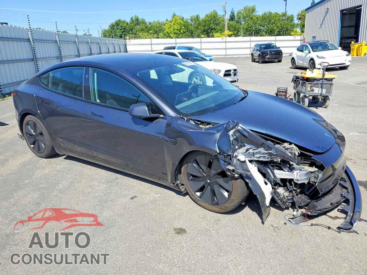 TESLA MODEL 3 2025 - 5YJ3E1EA1SF079236